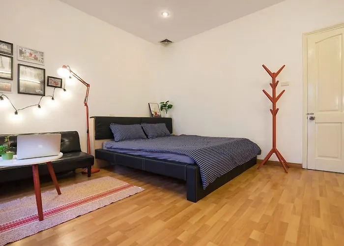 House 3 Lê Hồng Phong đối diện Lăng Bác